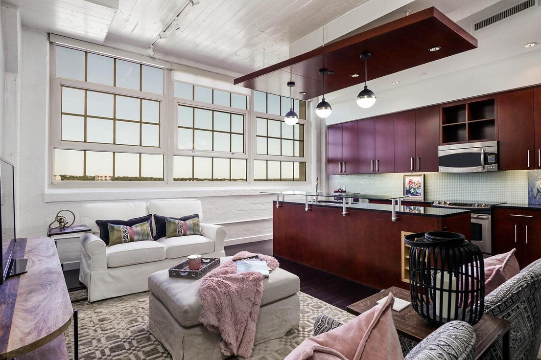 Reg Photos, 1 Drone Photo, Floorplan, Video