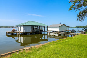 Reg Photos, 1 Drone Photo, Floorplan, Video